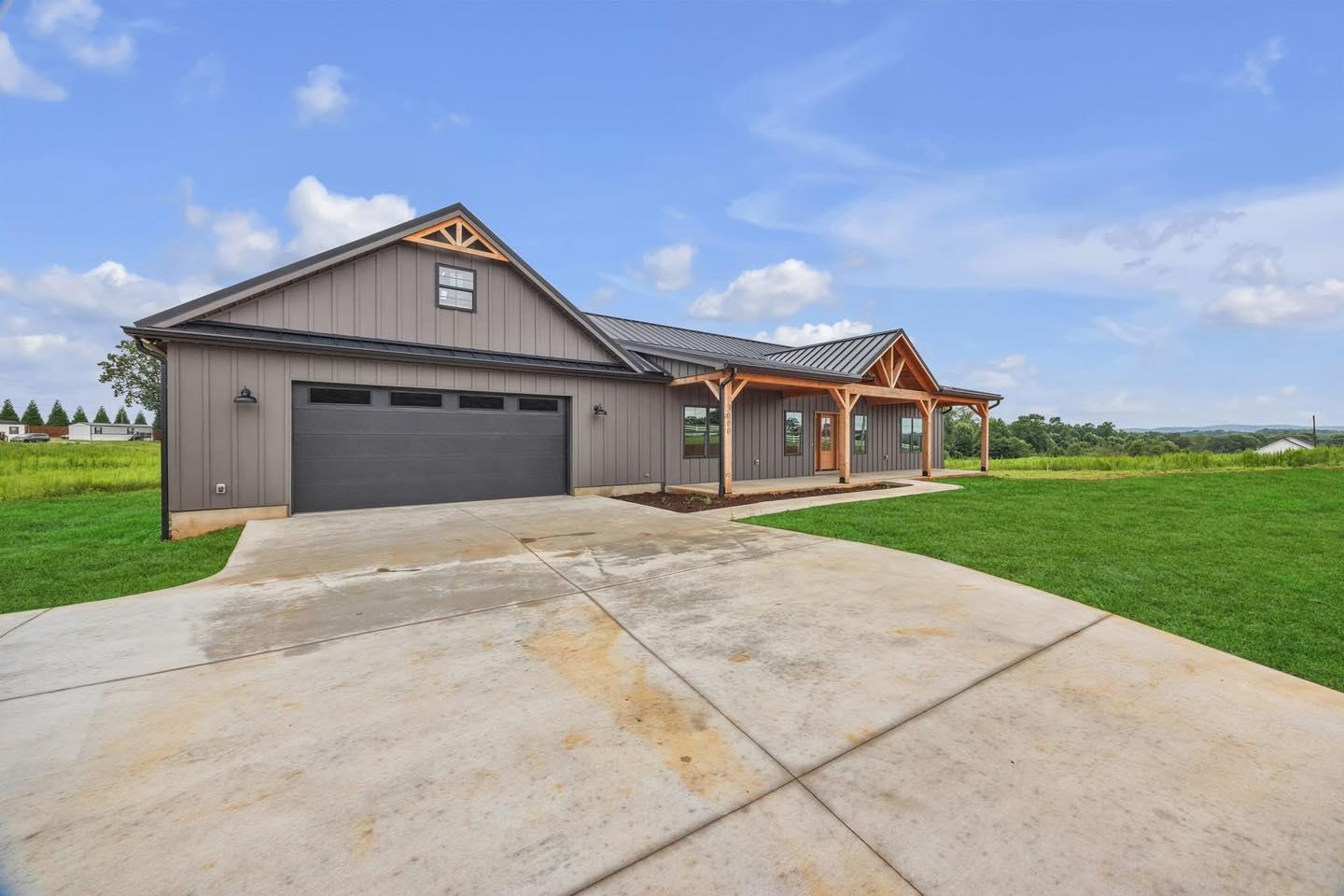  for Ridgeline Construction in Hiddenite, NC