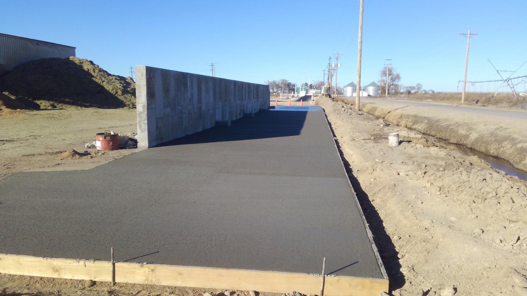 Concrete company Elegant Concrete LLC in La Junta, CO