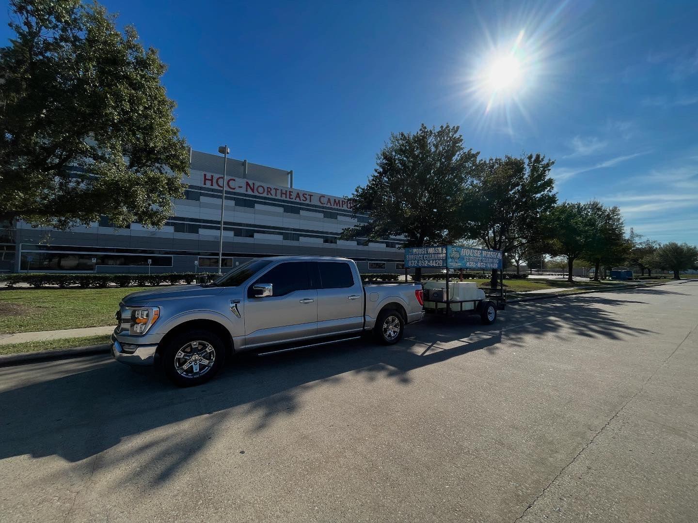 Power Washing company E&E Pressure Washing Service, L.L.C. in Houston, TX