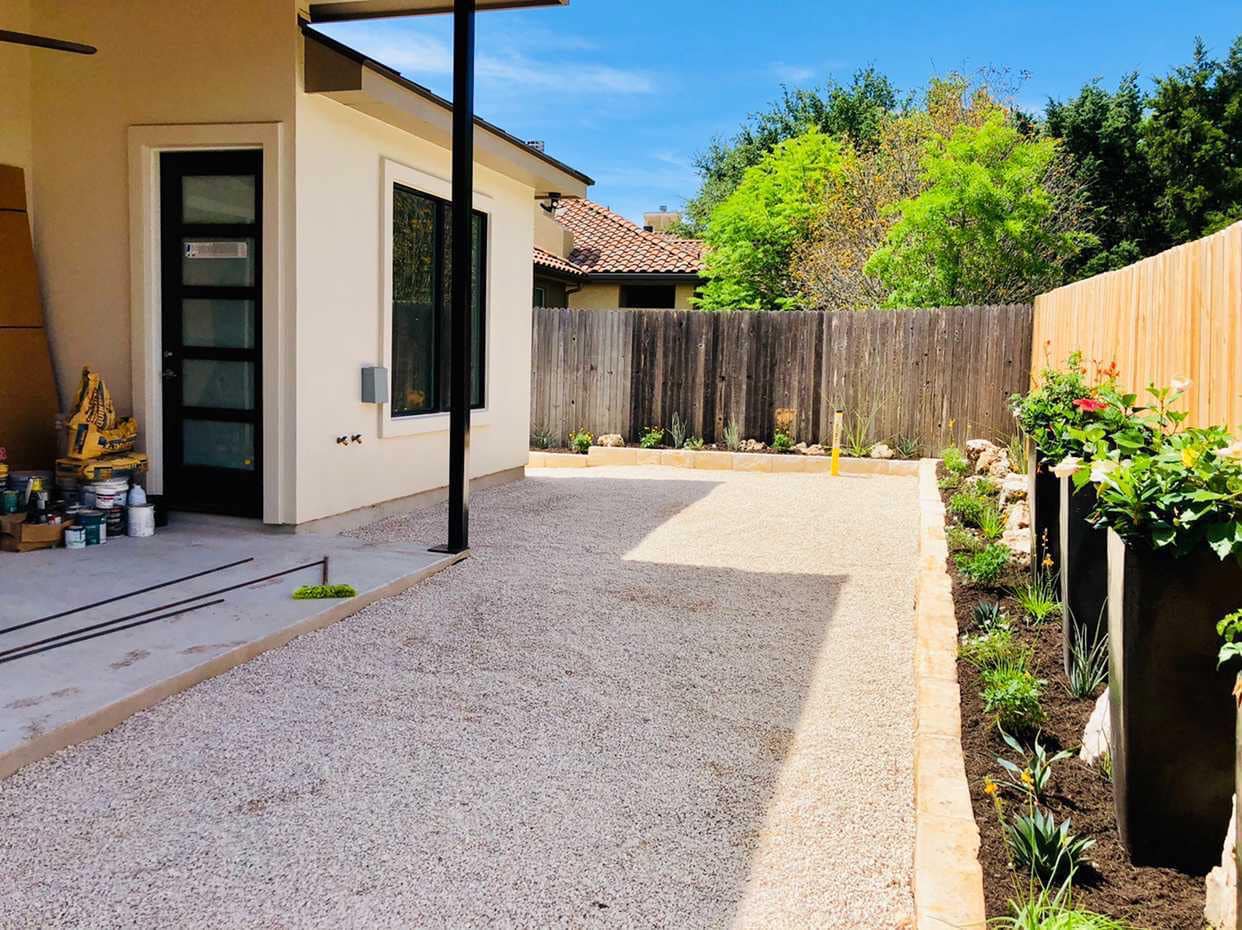  for Robert’s Lawn & Tree Service in Austin, TX