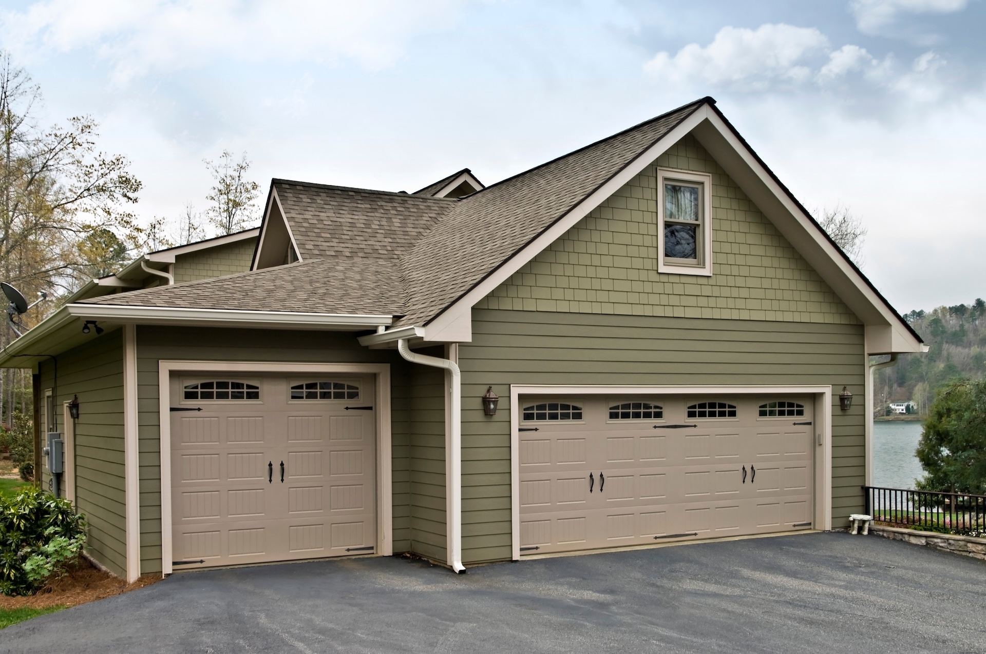  for MATTADOOR LLC in Uxbridge, MA