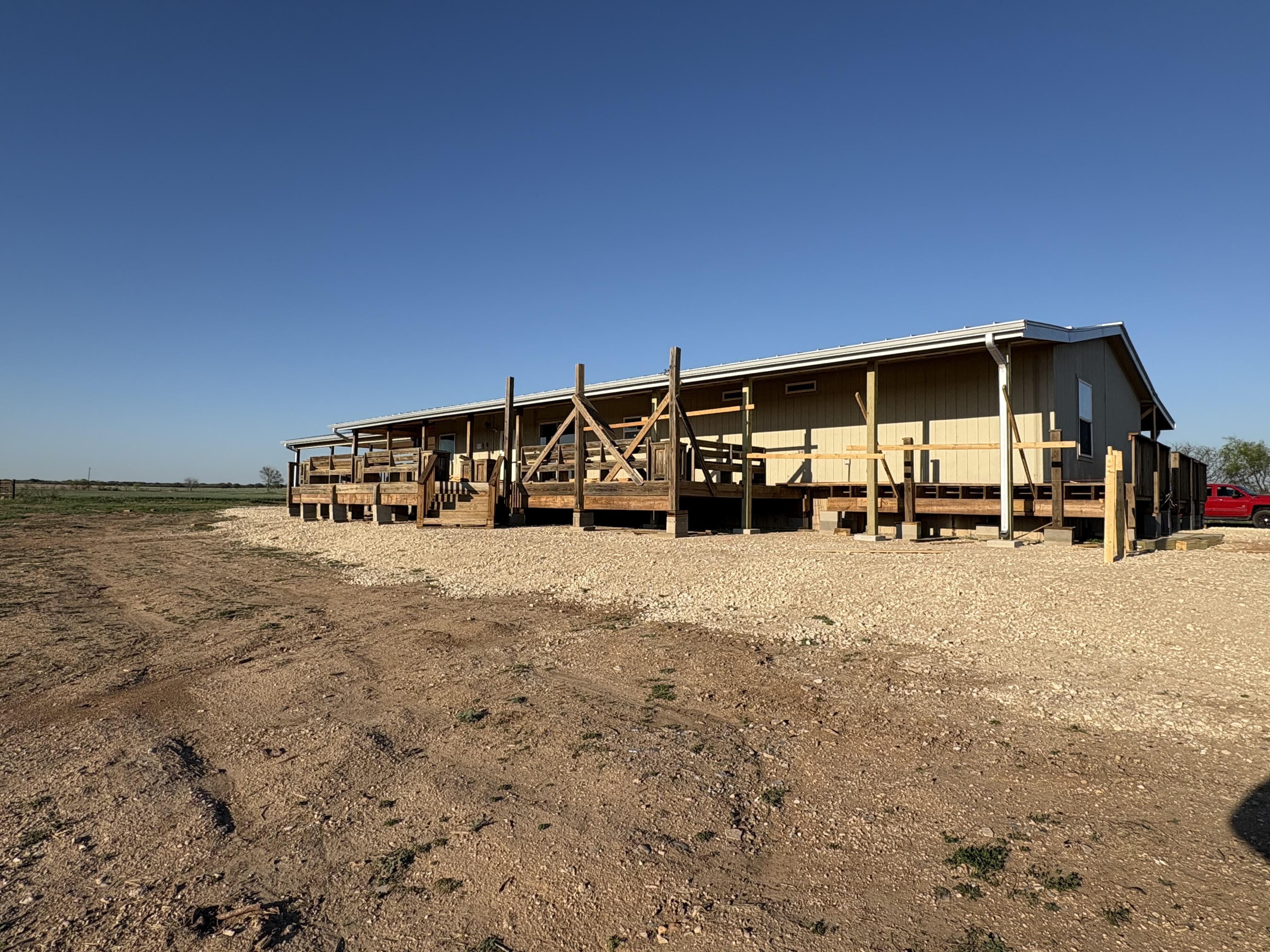  for Barcenas Roofing & Remodeling in San Saba, TX