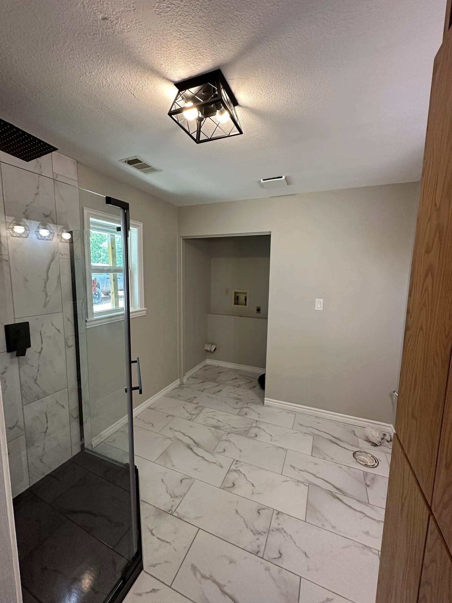 Suarez Pro Flooring and Remodeling team in Comanche, TX - people or person