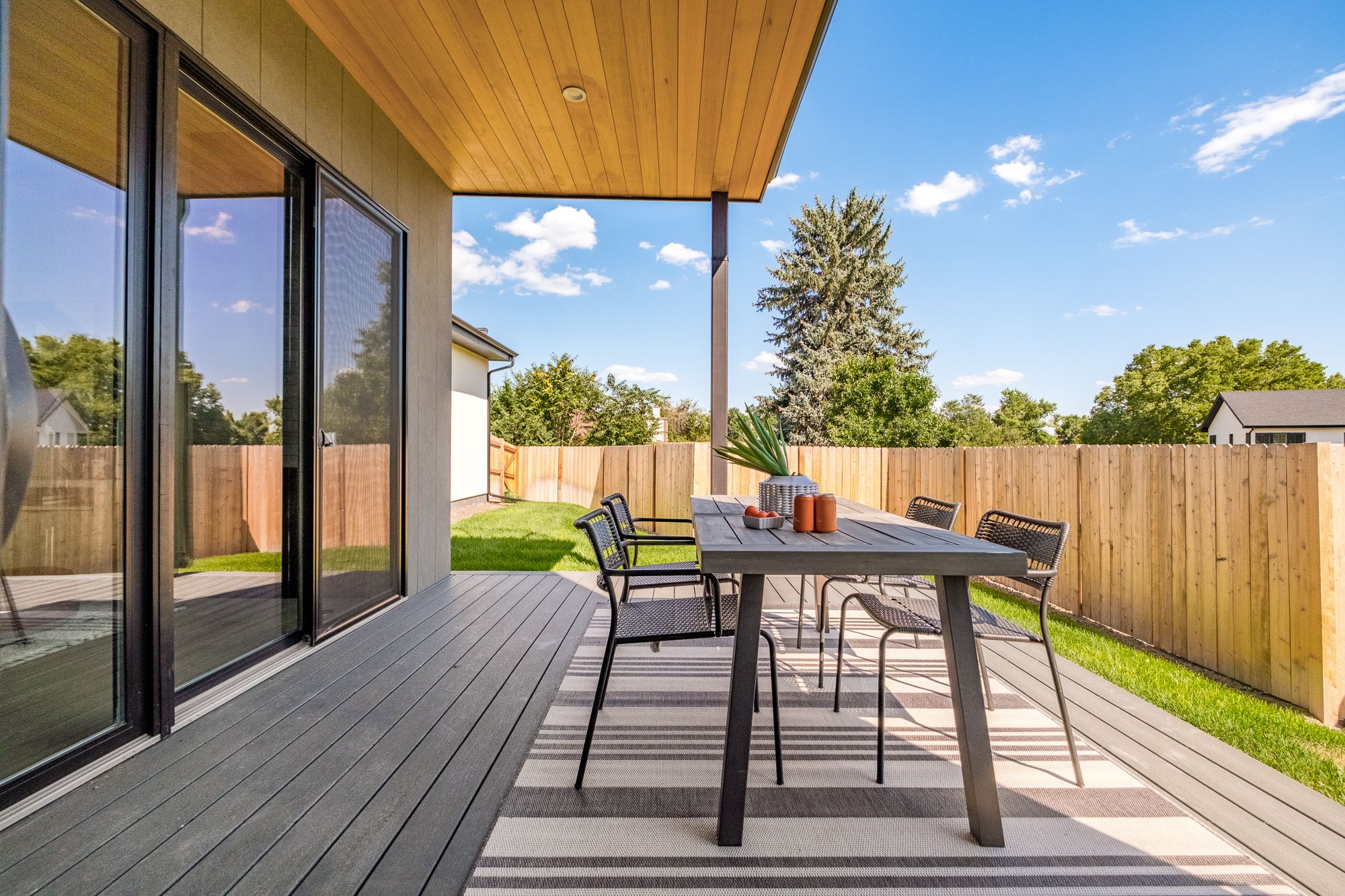 Composite deck running along the black sliders