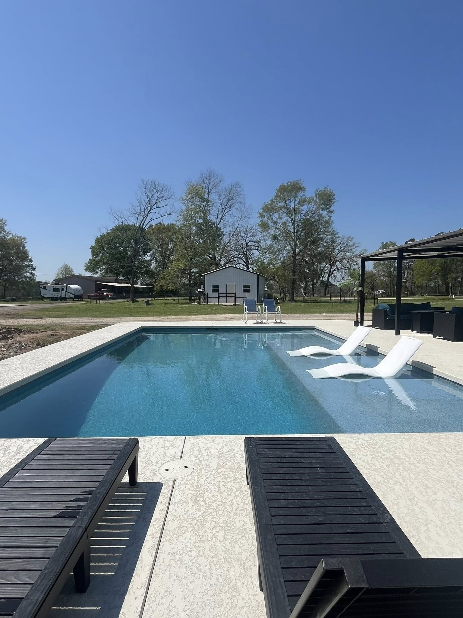  for Superior Backyard Builders LLC in Livingston, TX