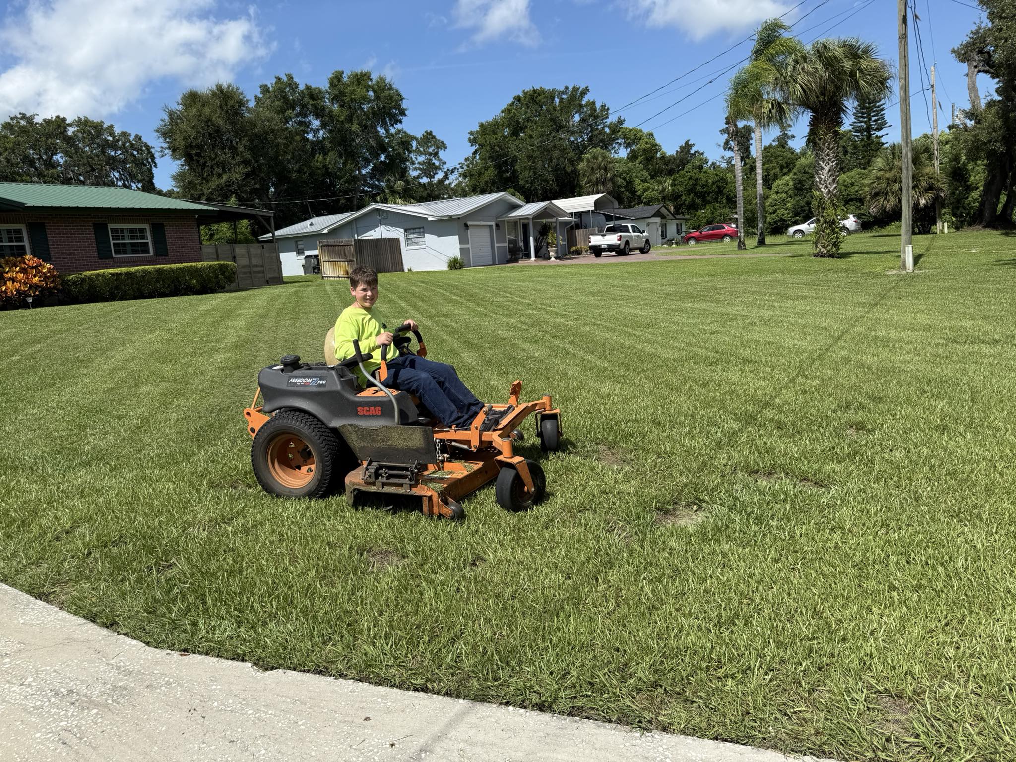  for Amerigrown Tree And Lawn in Apopka, FL