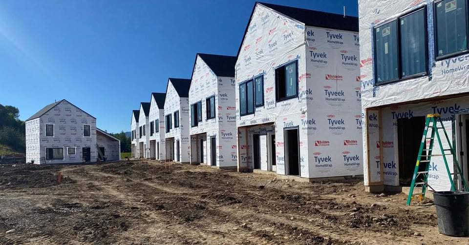  for Midwest Framing in Lawrence, KS