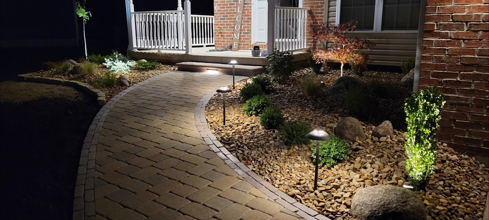 Landscaping & Hardscaping company Admiring Landscapes in Lancaster, OH