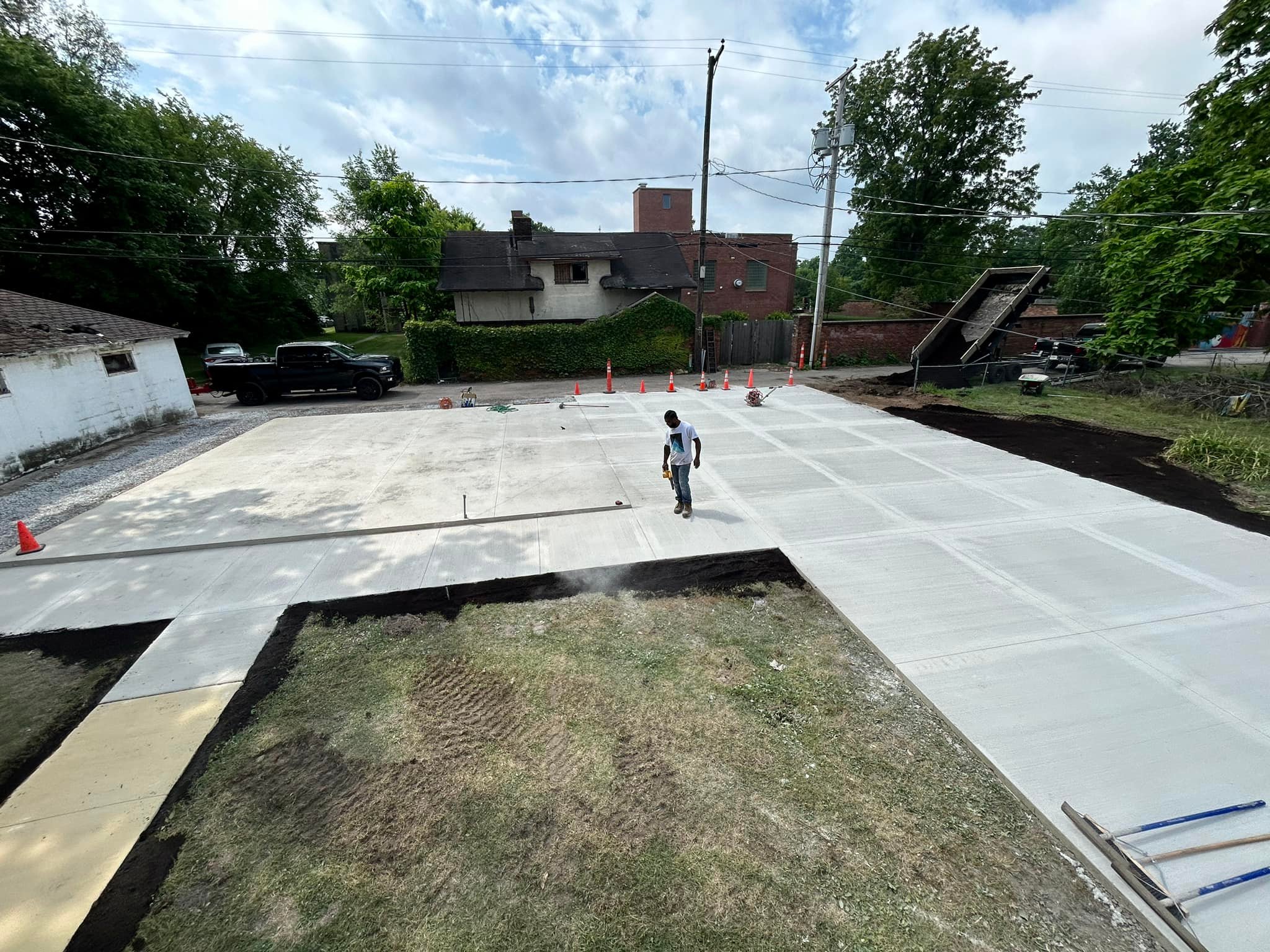  for Macon Concrete LLC. in South Bend, IN