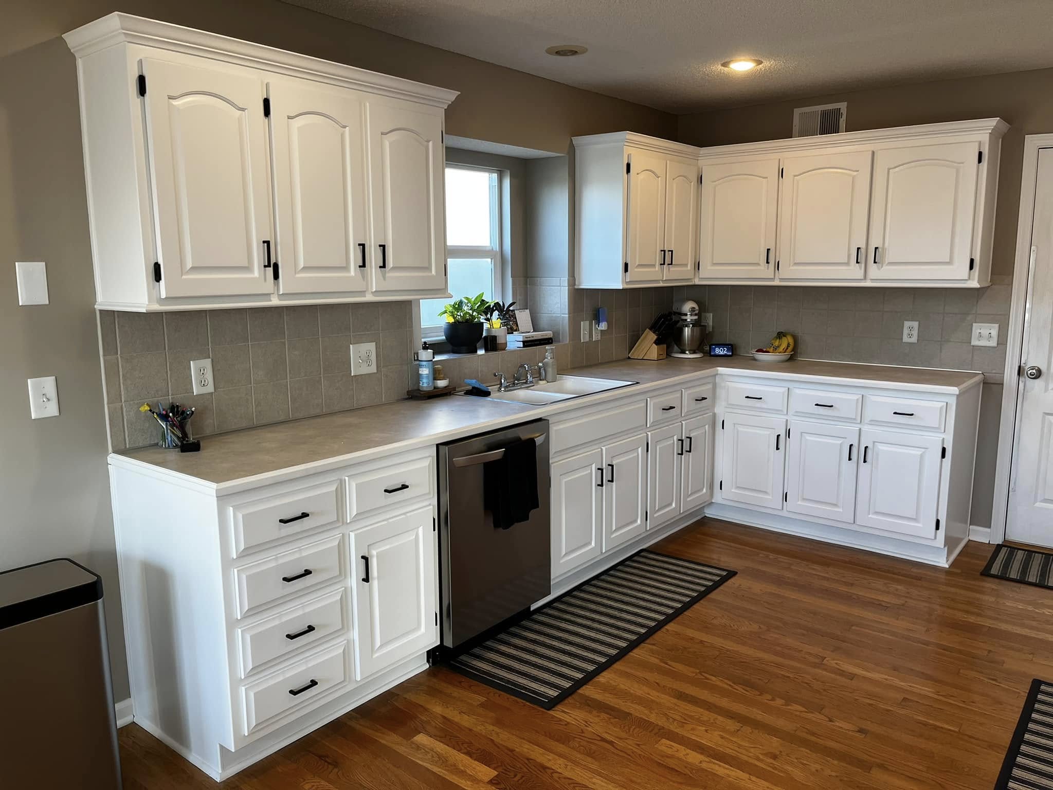Higgins Heartland Painting & Remodel team in Grain Valley, MO - people or person