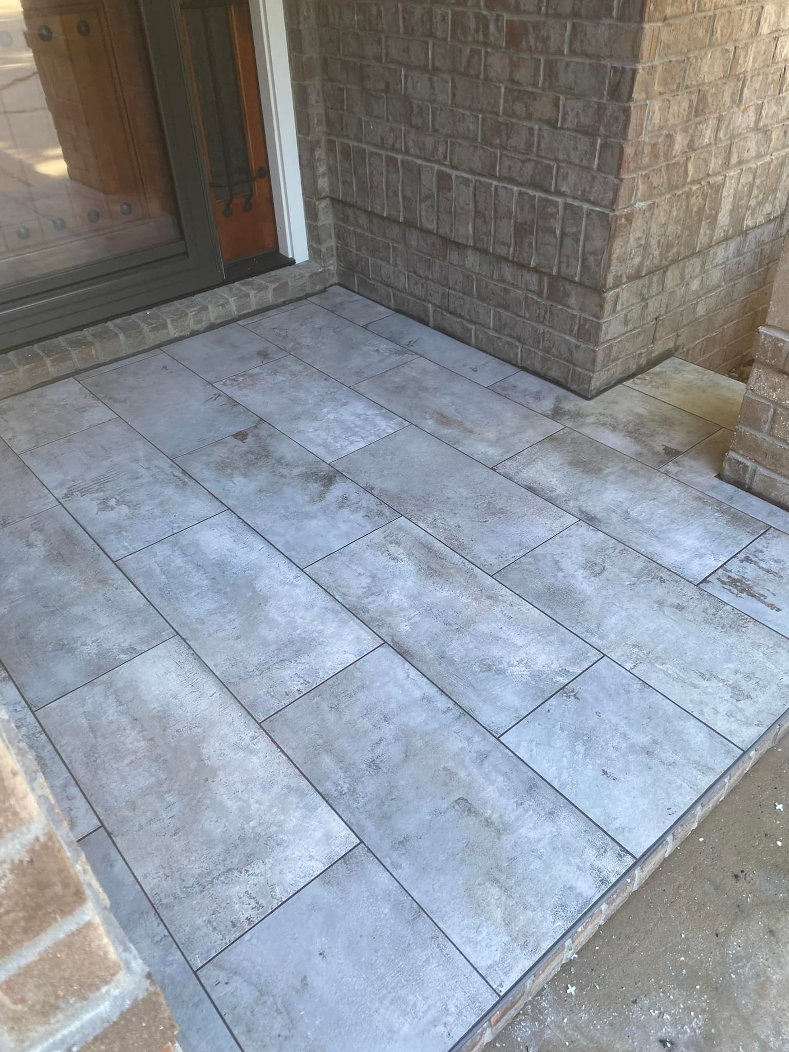 Flooring company Hoerber’s Elite Floors in Davenport, FL