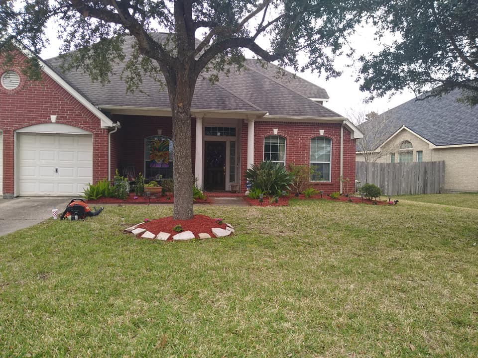 Mitchell Maintenance team in Dickinson, TX - people or person