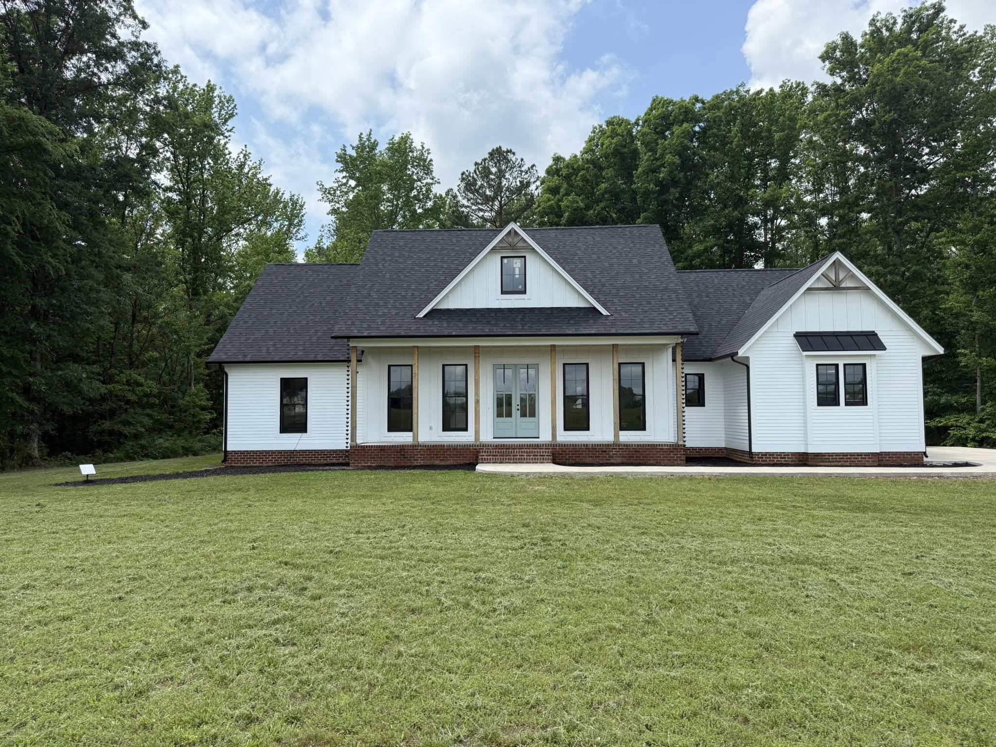  for Legacy Roofing in Dinwiddie, VA