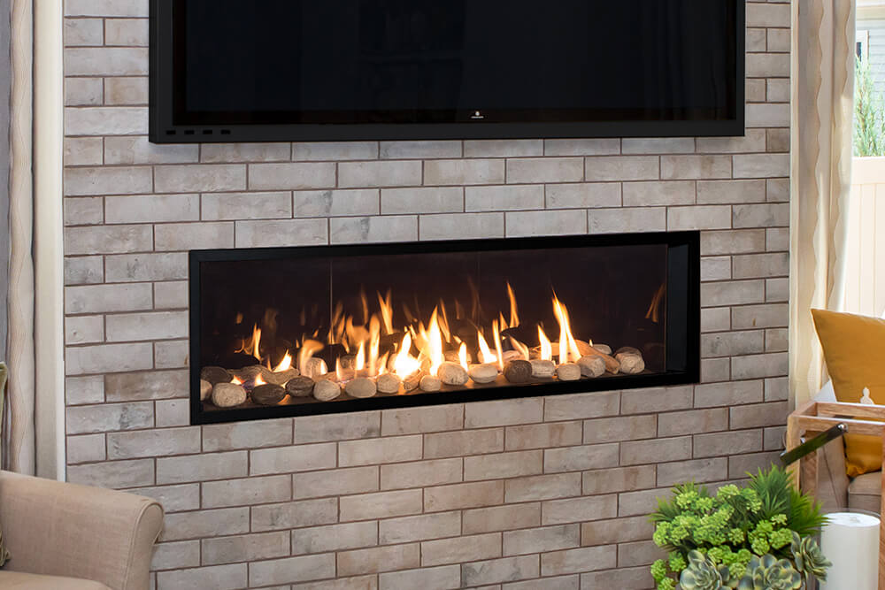 Valor L2 Linear Gas fireplace