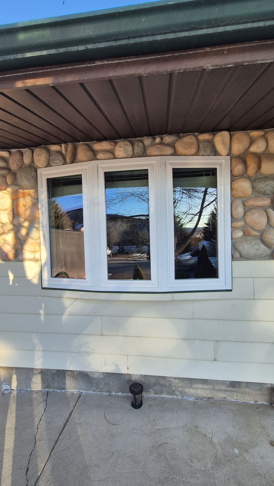  for Vivid Windows in Hurricane, UT