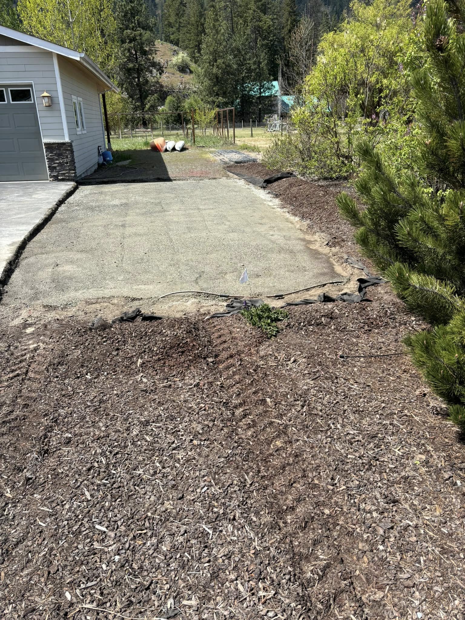 for Perez Excavation LLC in Monitor, WA