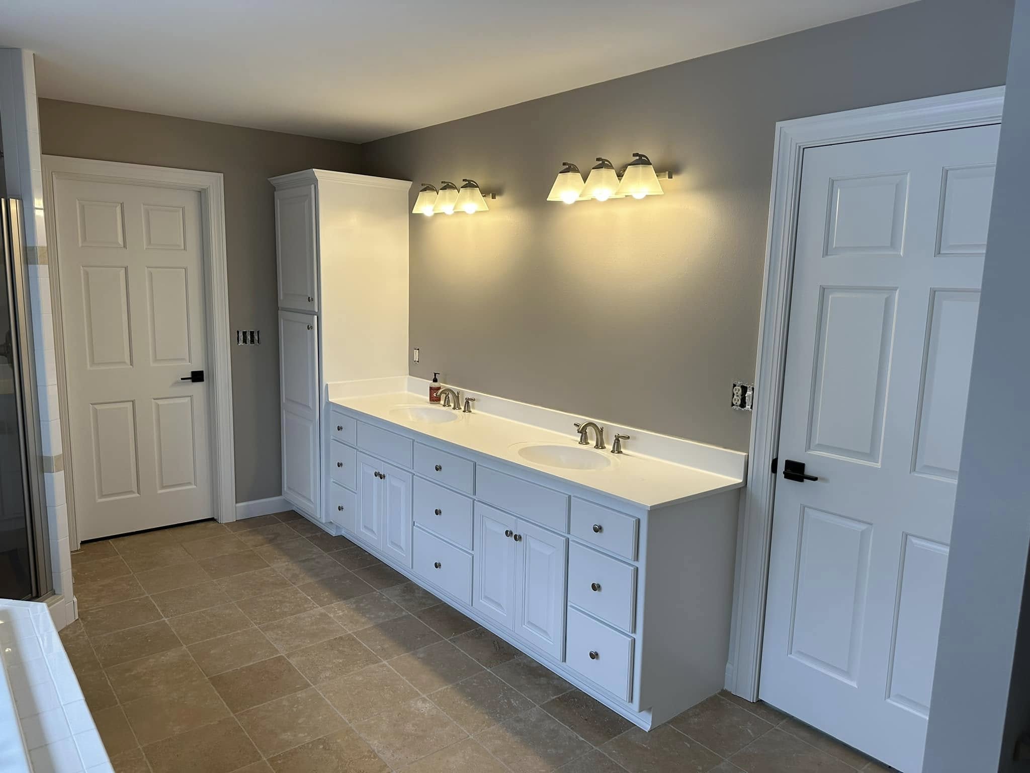  for Paint Kings LLC in Sheboygan, WI