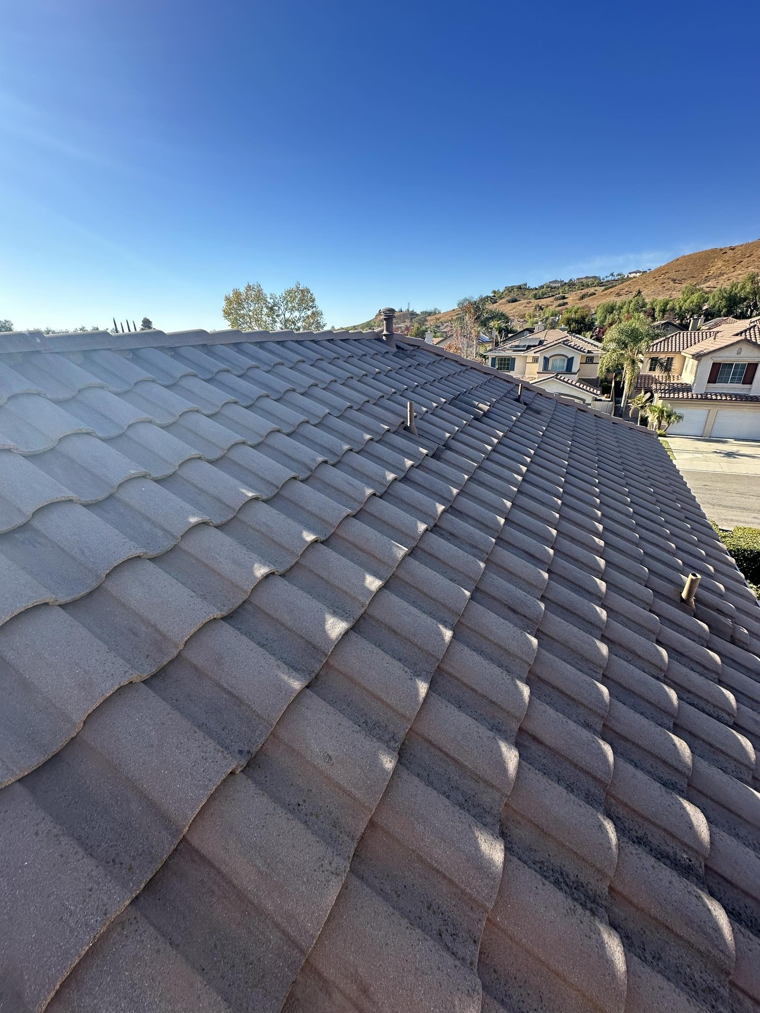 Roofing company TruFix Roofing in Los Angeles, CA