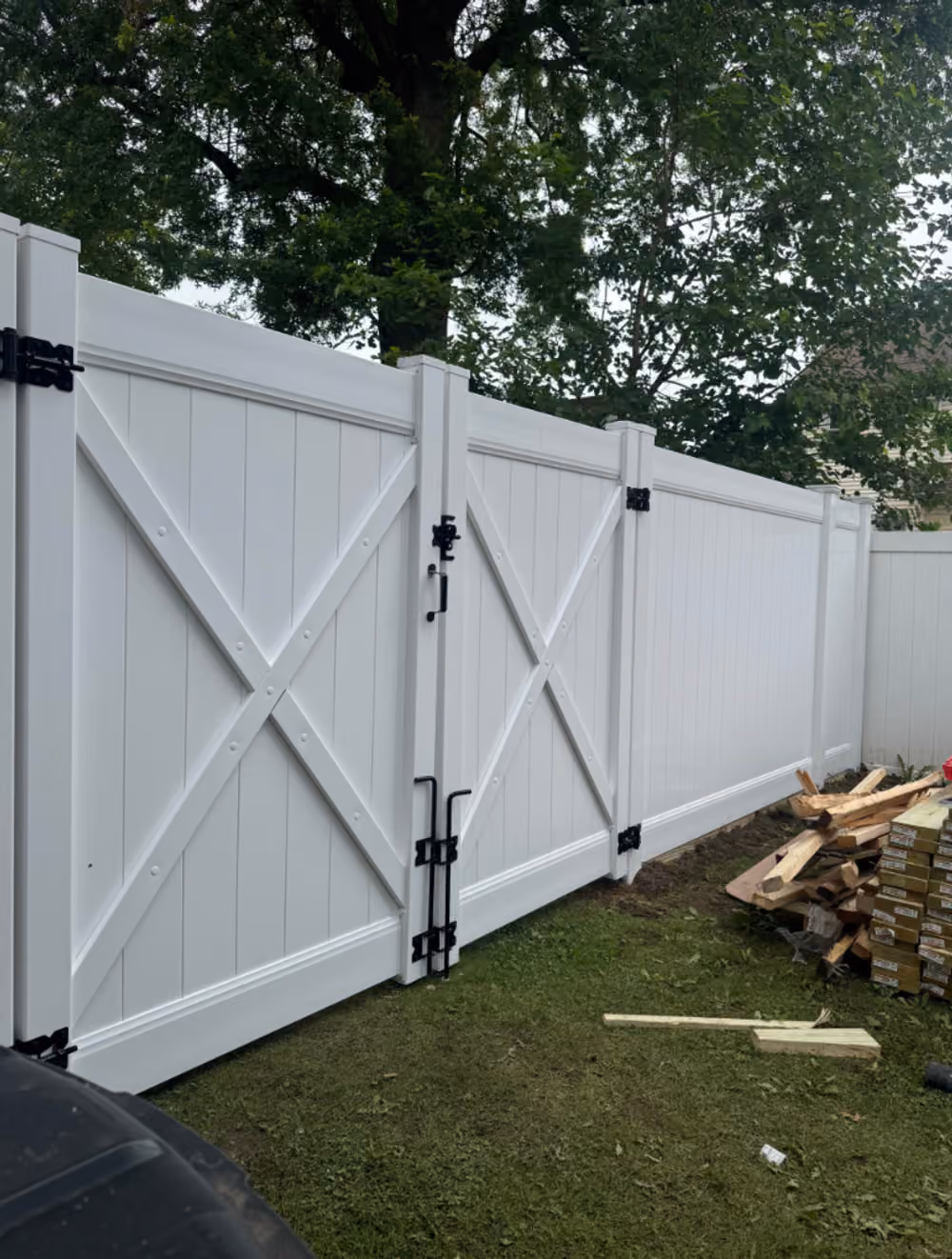 Achieving Backyard Privacy with Our Expert Fence Installation in Lyndhurst