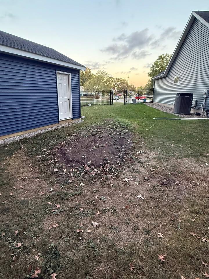  for F&R Landscapes in Lagrange, OH