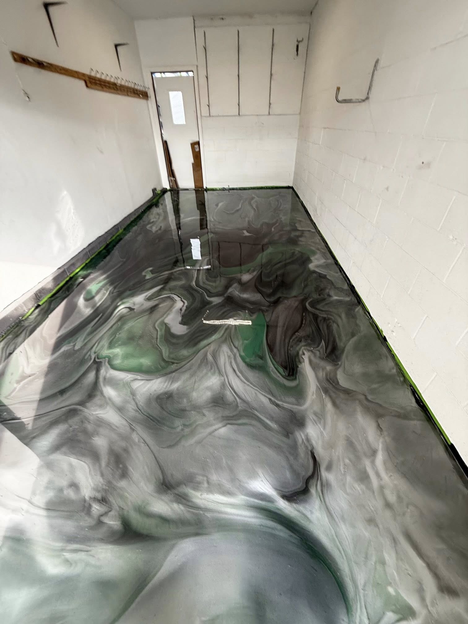  for Lone Wolf Coatings in Philadelphia, PA