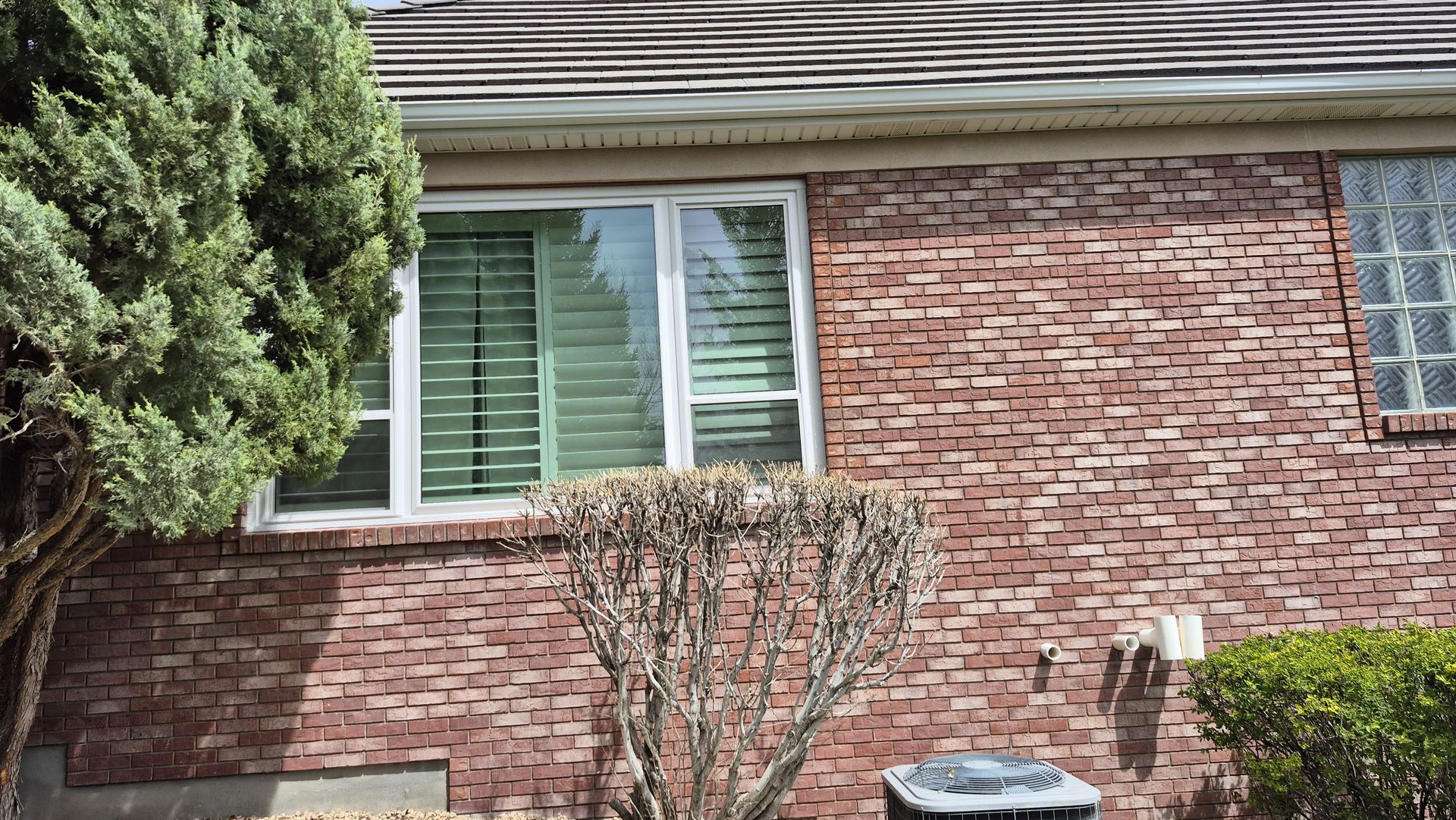  for Vivid Windows in Centerville, UT