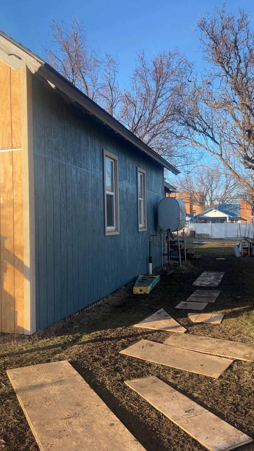 Construction & Remodeling Company company Two Little Pigs Construction in La Grande, OR