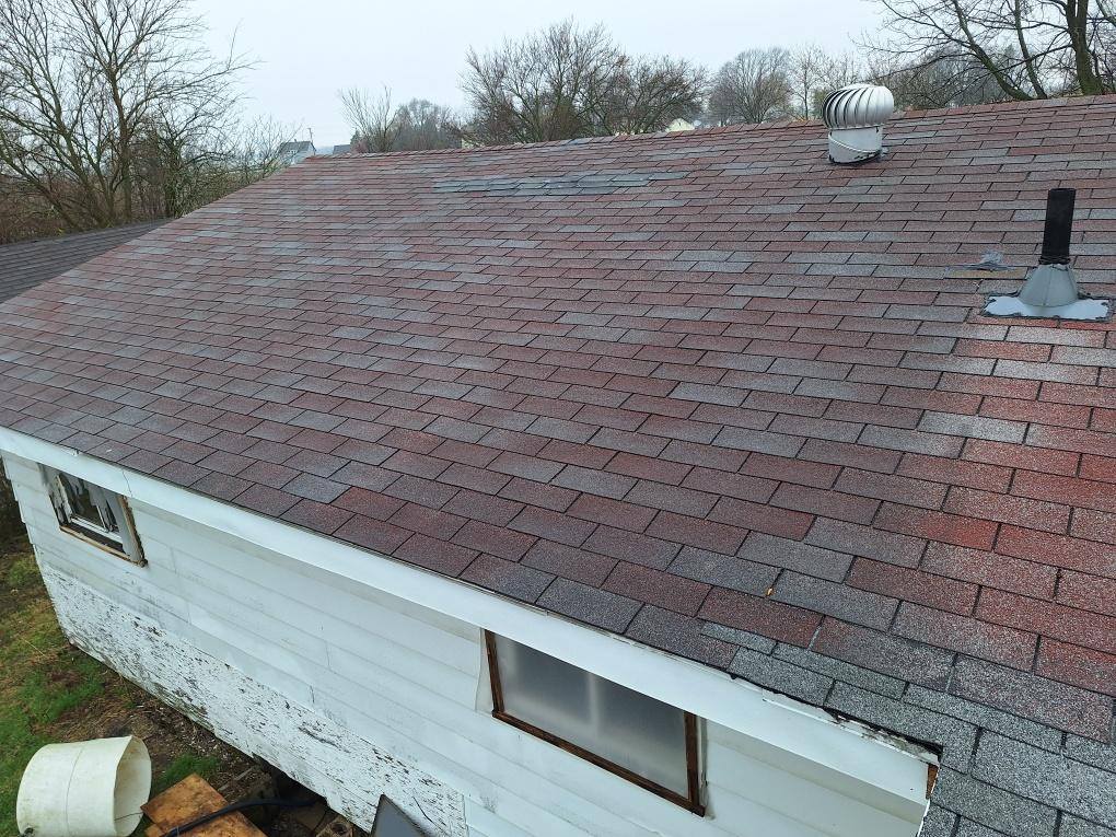  for Jays Roofing and Construction in Toledo, Ohio