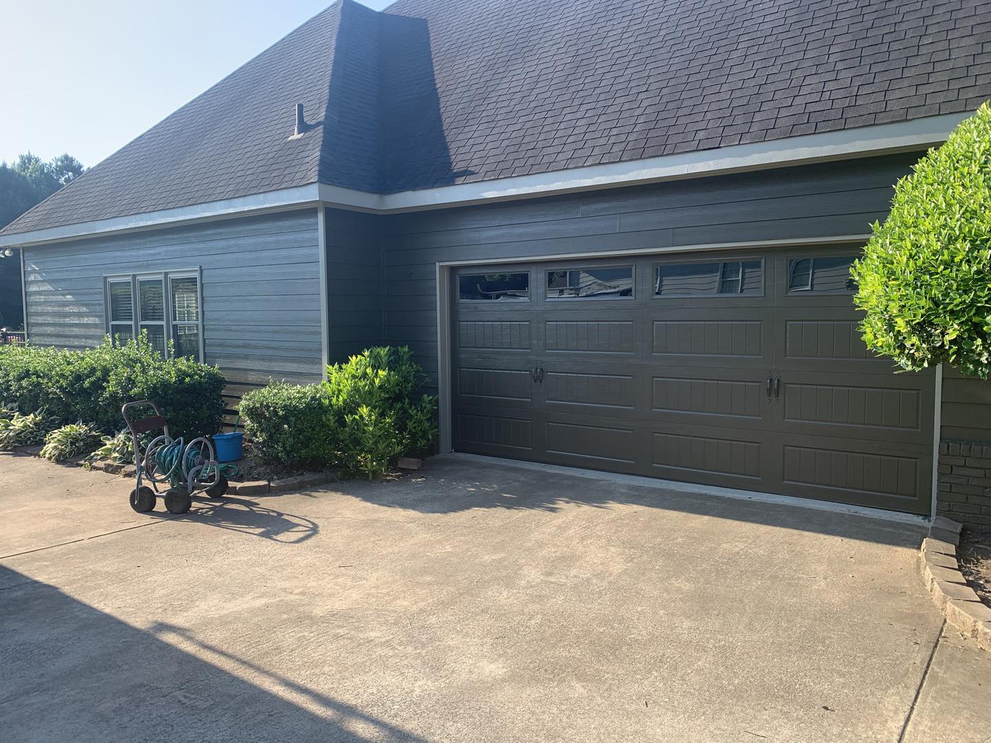 Painter Service company Y N D Painting in Flowery Branch, GA