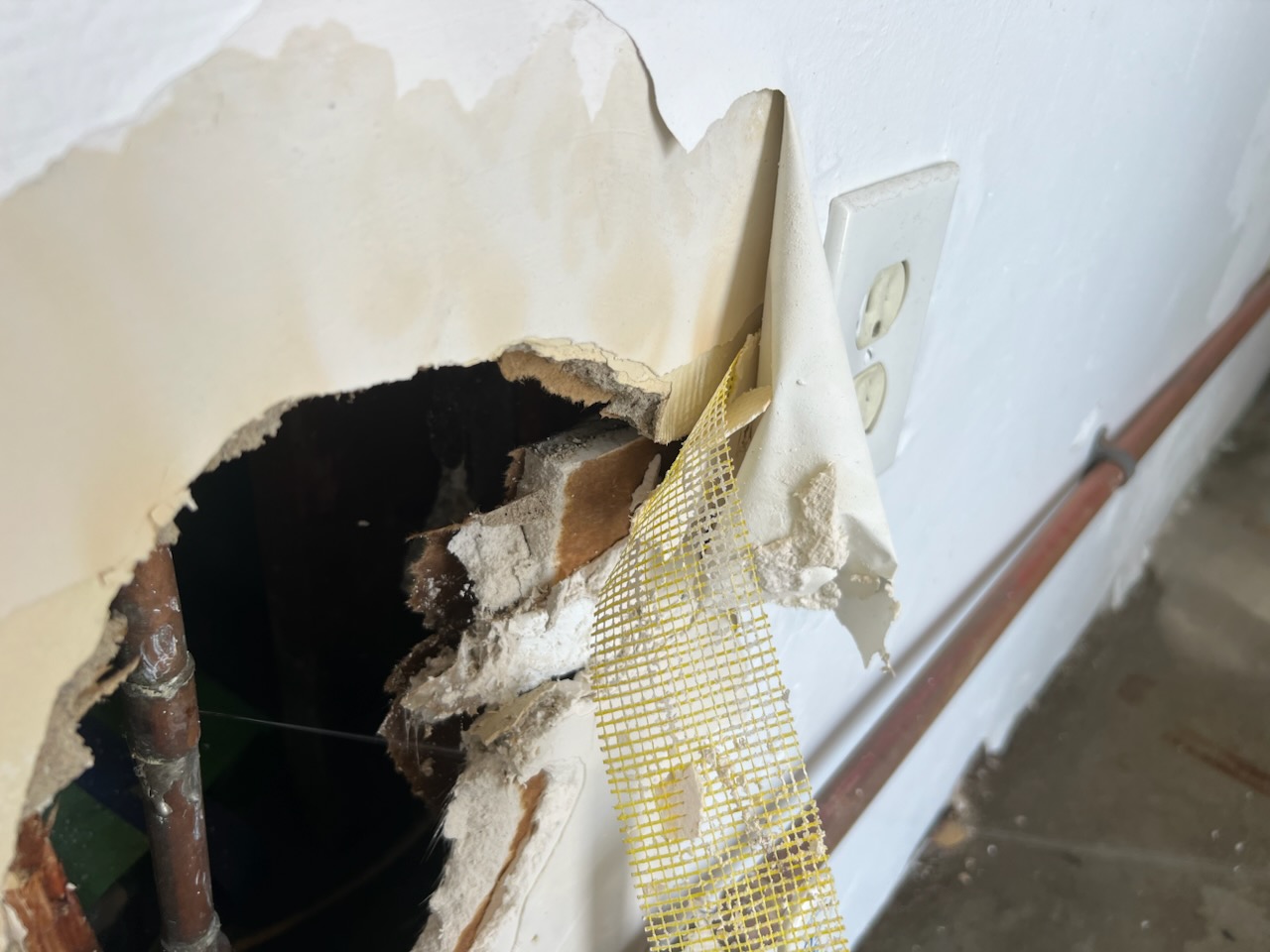  for Resurrected Designs Construction in Lakewood, CA