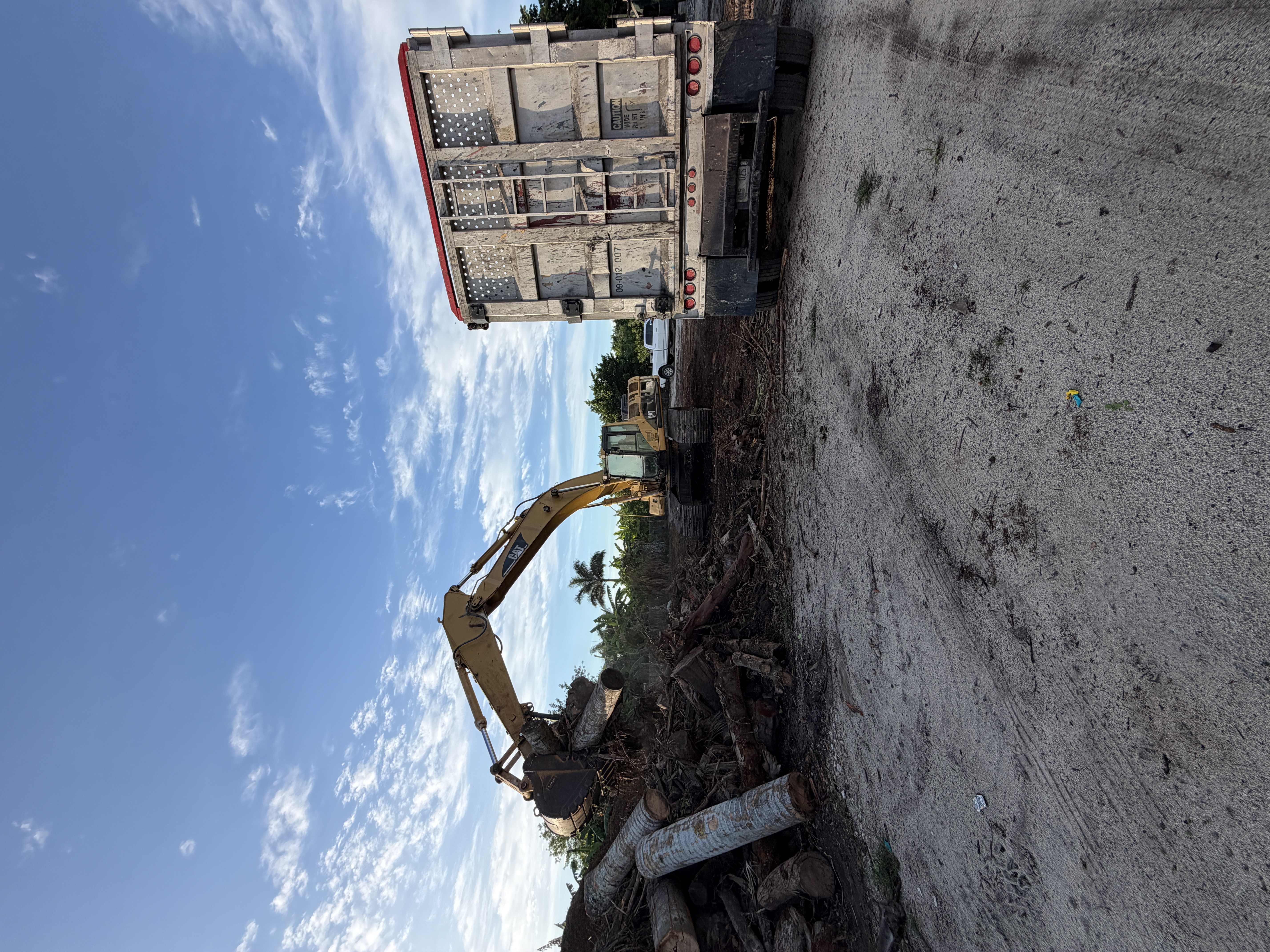  for Nurry Tree Services in Miami, FL