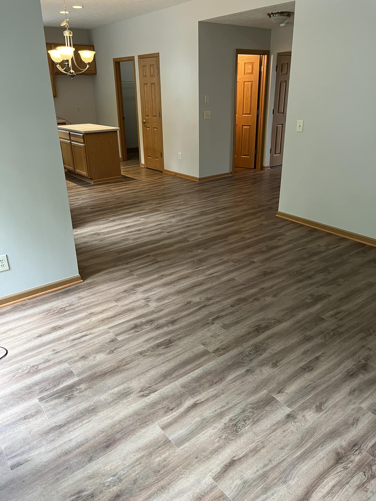  for Everglow Flooring in Columbus, OH