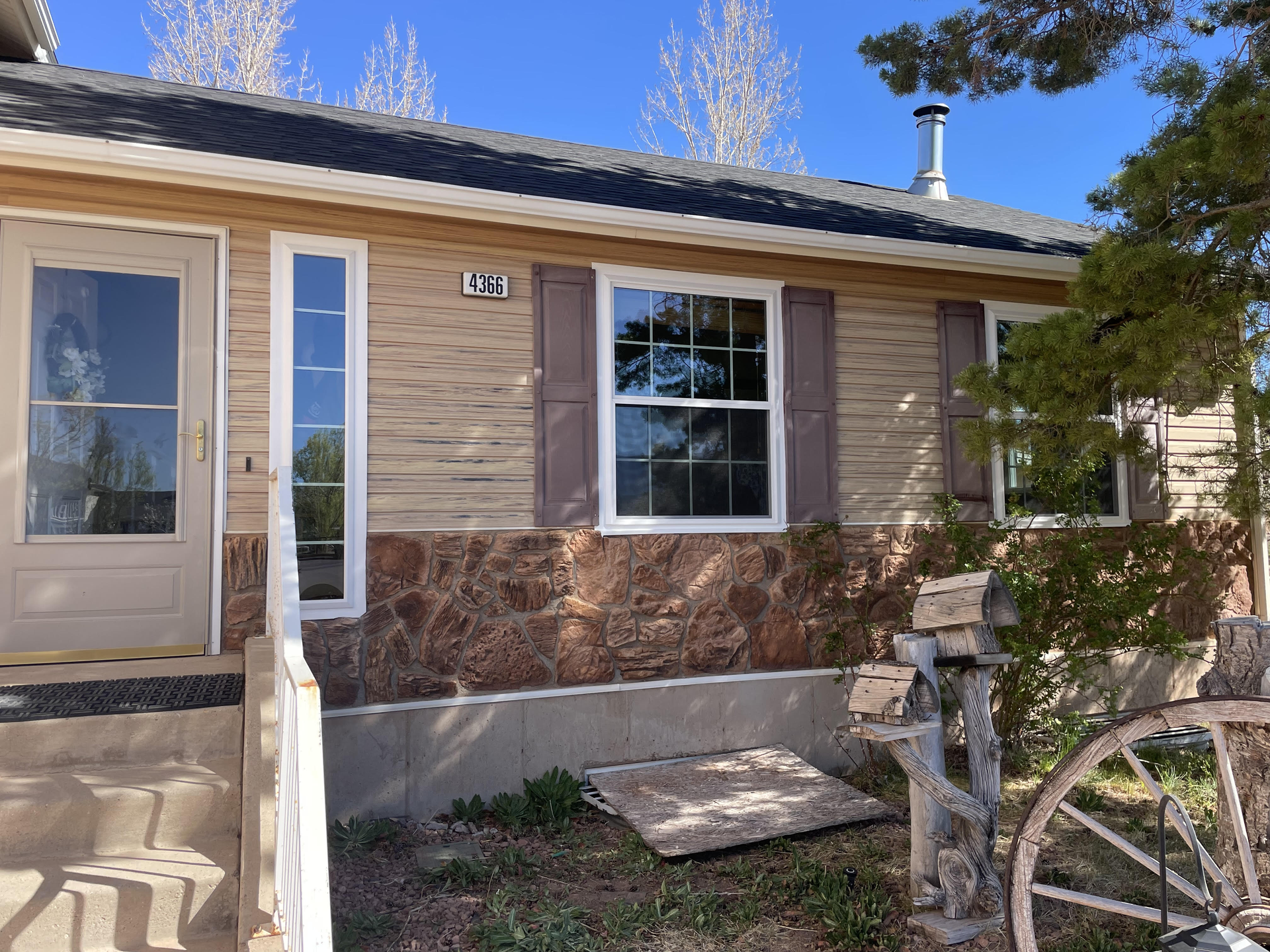  for Vivid Windows in Centerville, UT