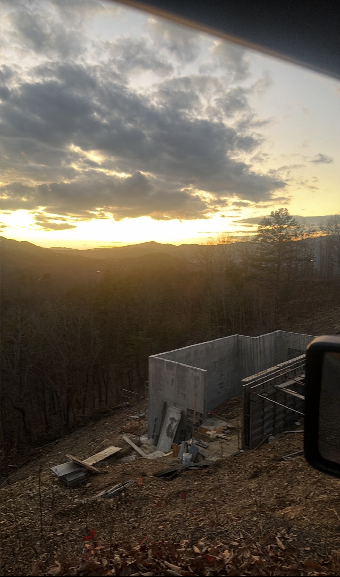  for 865 Foundations in Knoxville, TN