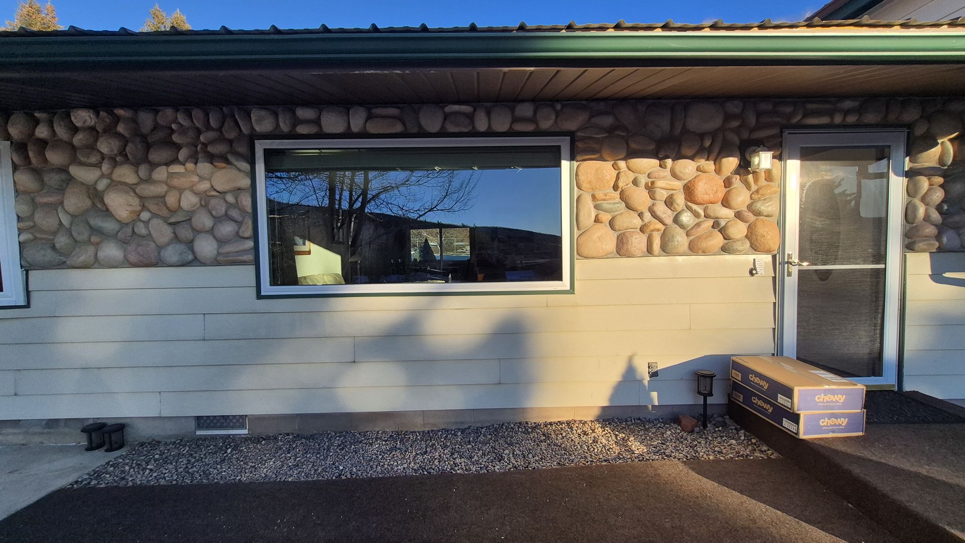  for Vivid Windows in Hurricane, UT