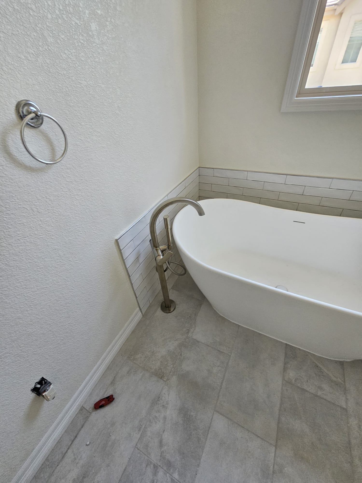 cabinet maker company I&E Home Solutions in Northglenn, CO