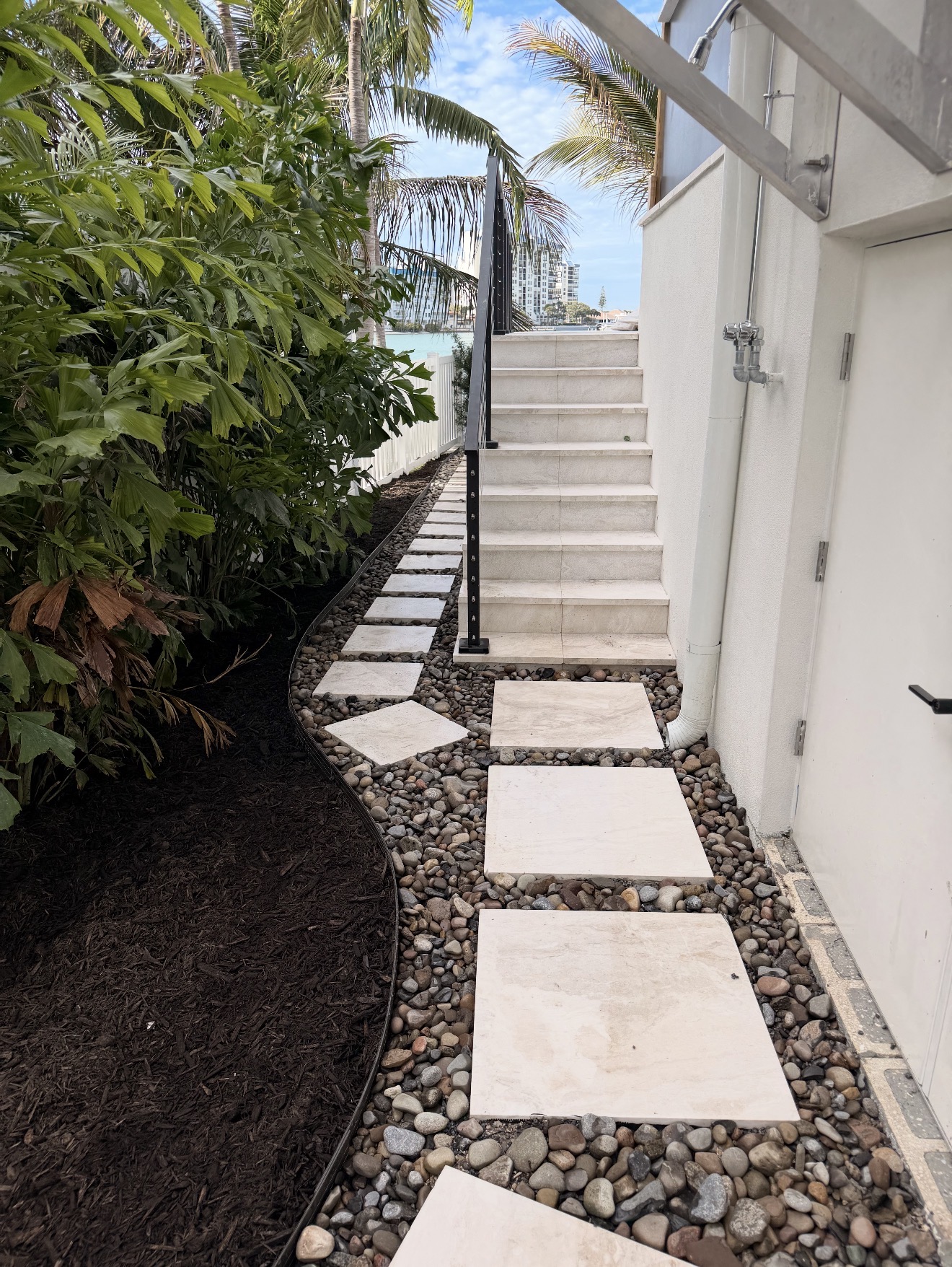  for Oceanfront Landscape in St. Petersburg, FL