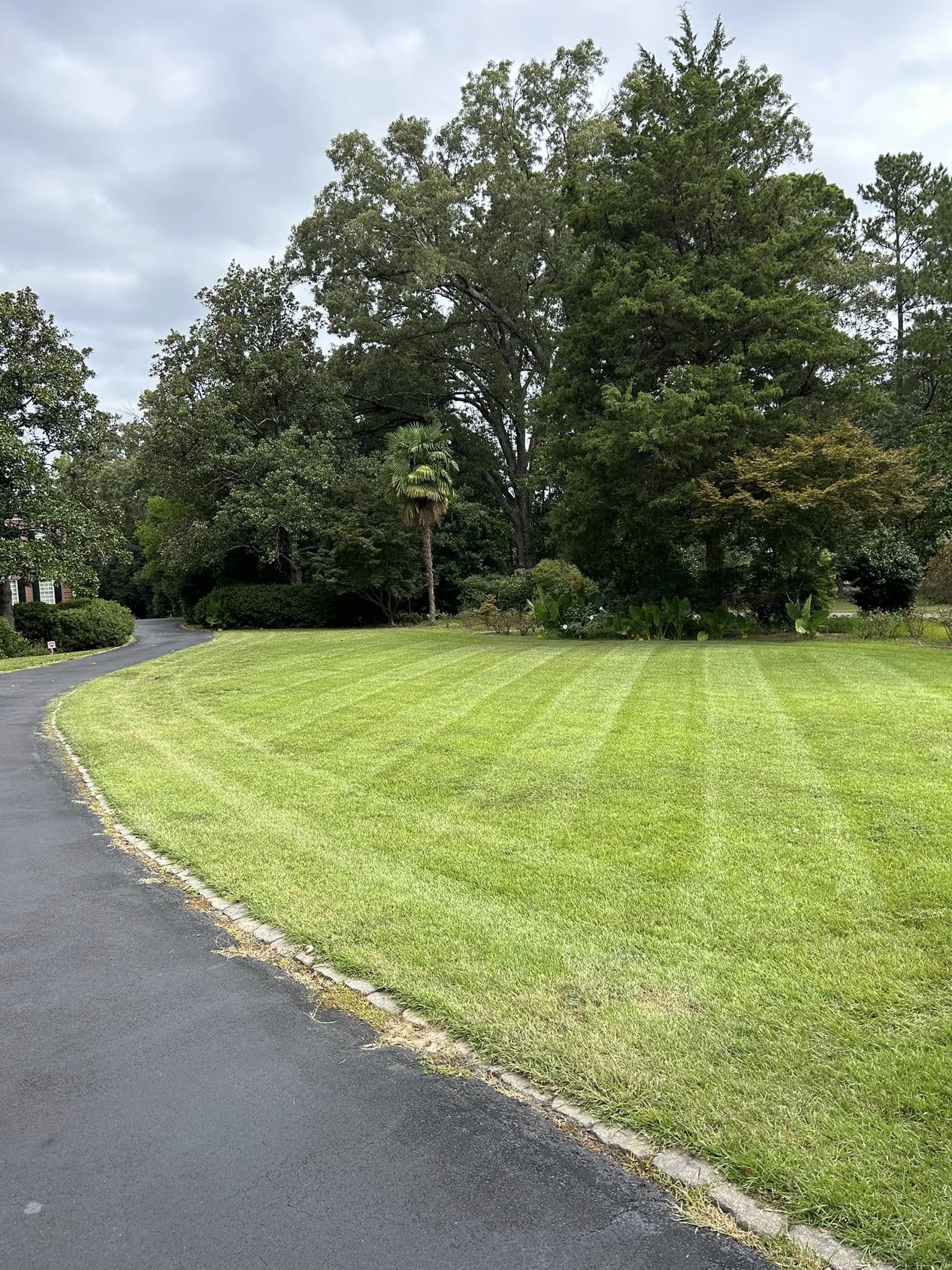  for Linhale Landscaping & Lawn Care in Florence, SC