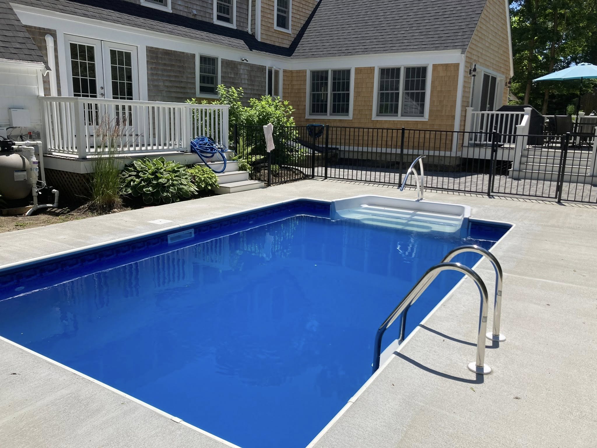  for Entwistle Pools and Construction in Shrewsbury, MA