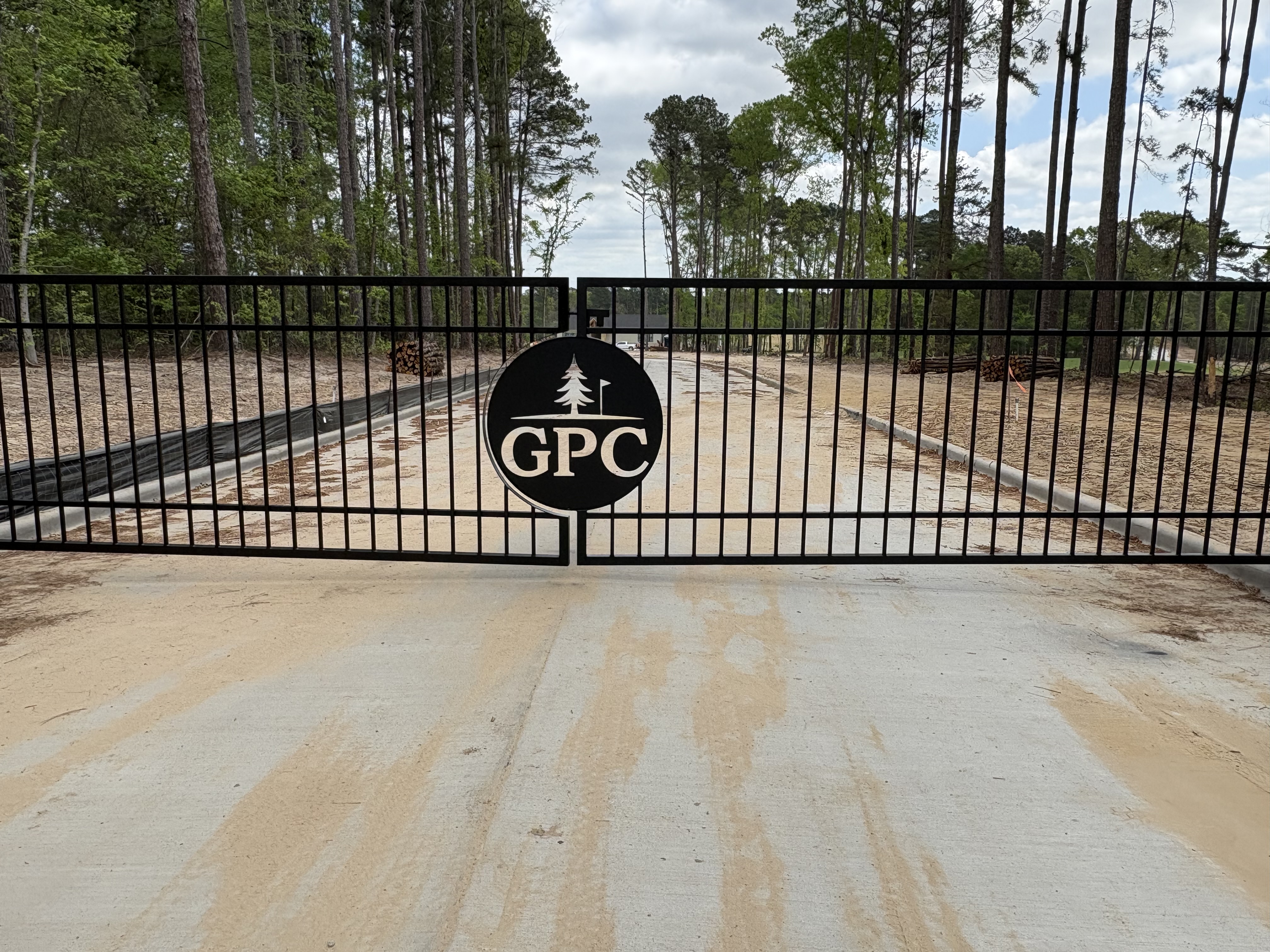  for R & R Metal Works in Tyler, TX