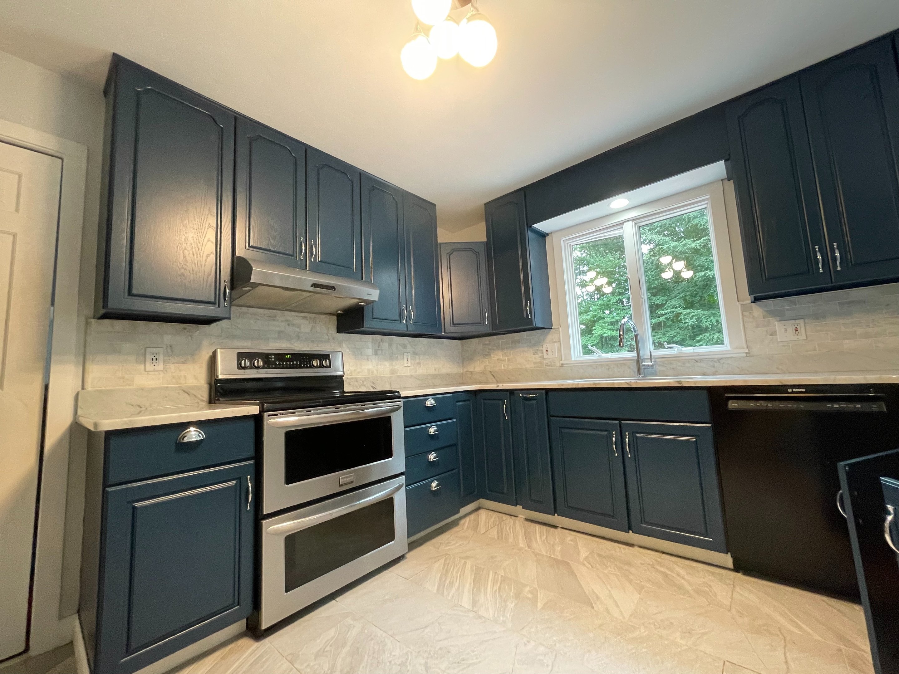 Painter Service company Monarca Painting Company in Fairfield, CT