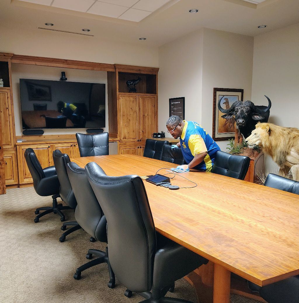 residential & commercial cleaning services company Wichita Pro Cleaners LLC in Wichita, KS