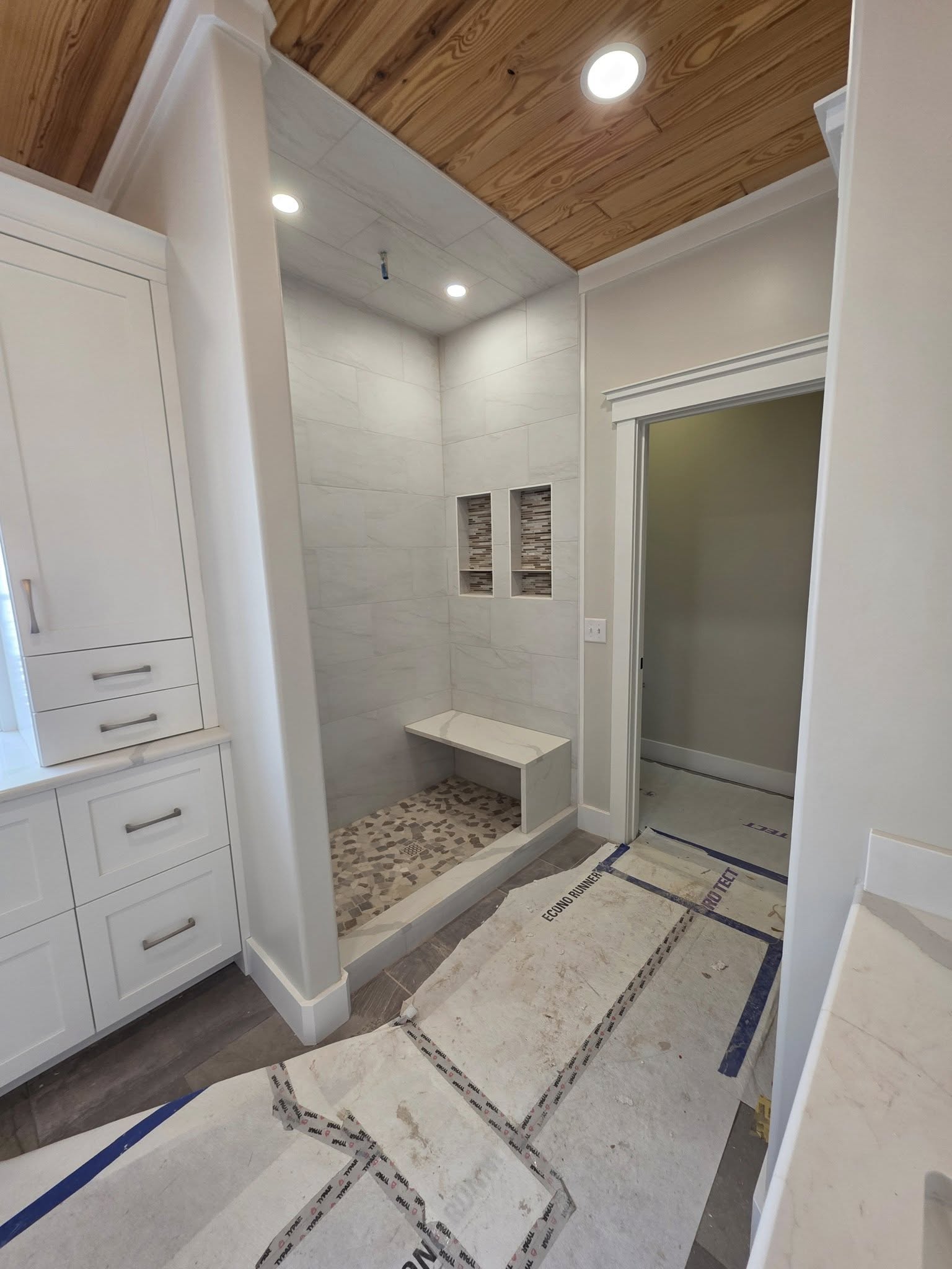 Ridgefield Electric team in Smith Mountain Lake, VA - people or person