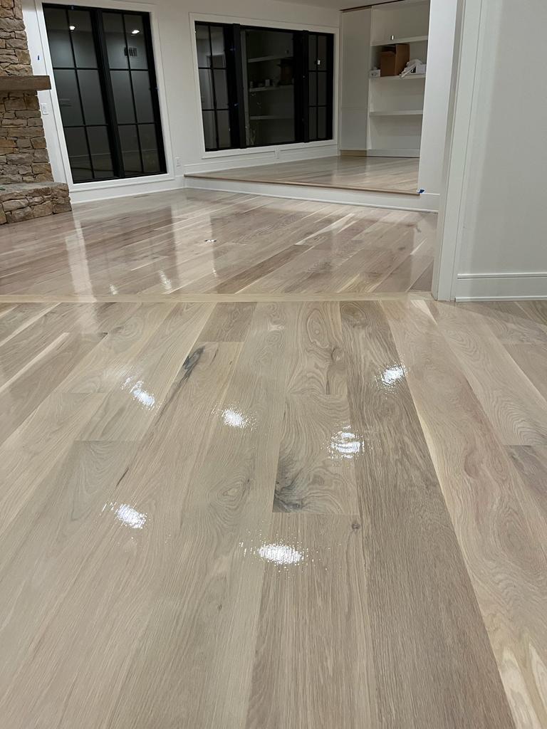 Flooring company Imperial Hardwood Floors in Olathe, KS