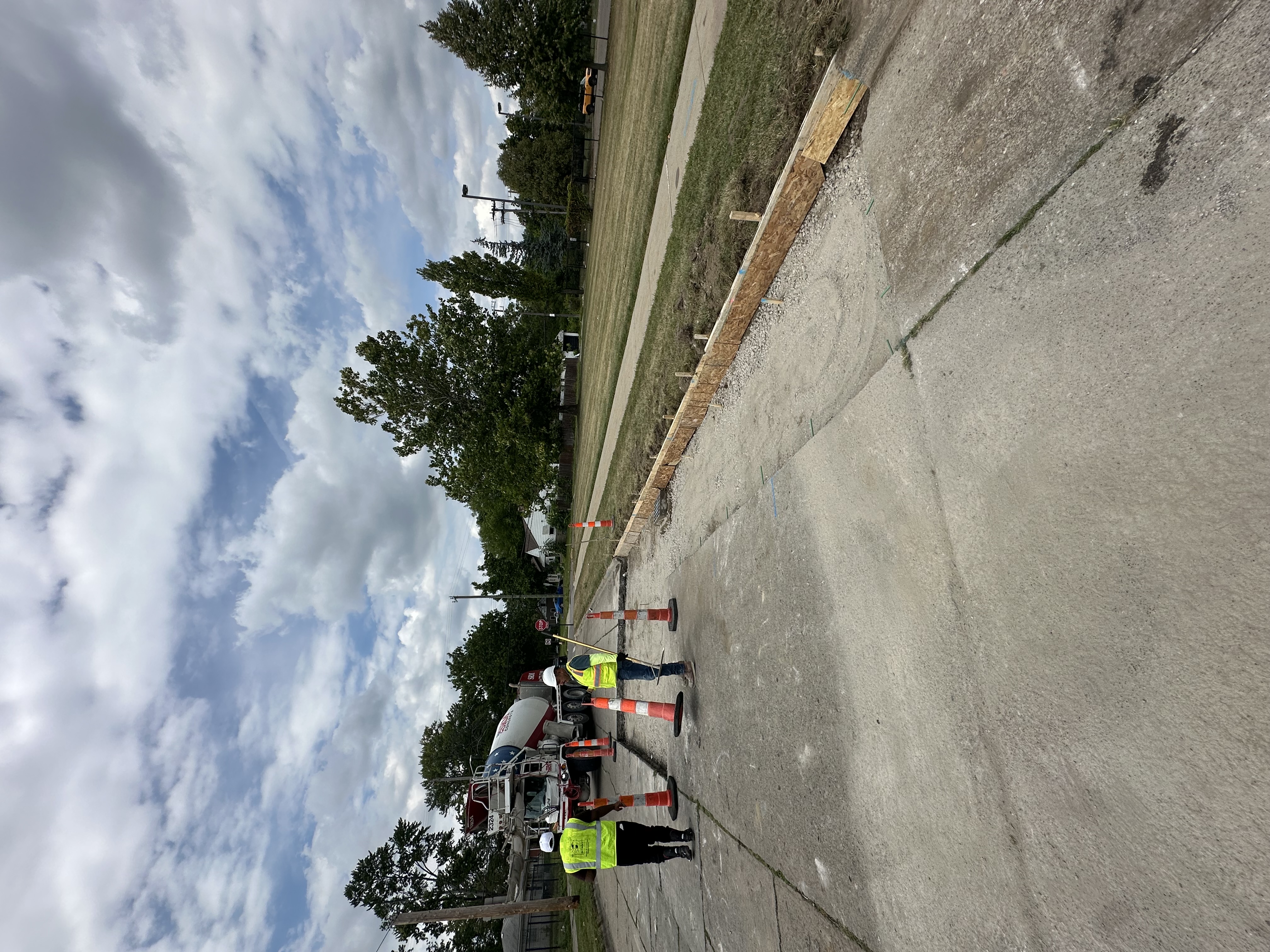 Commercial concrete slab, lot or approach