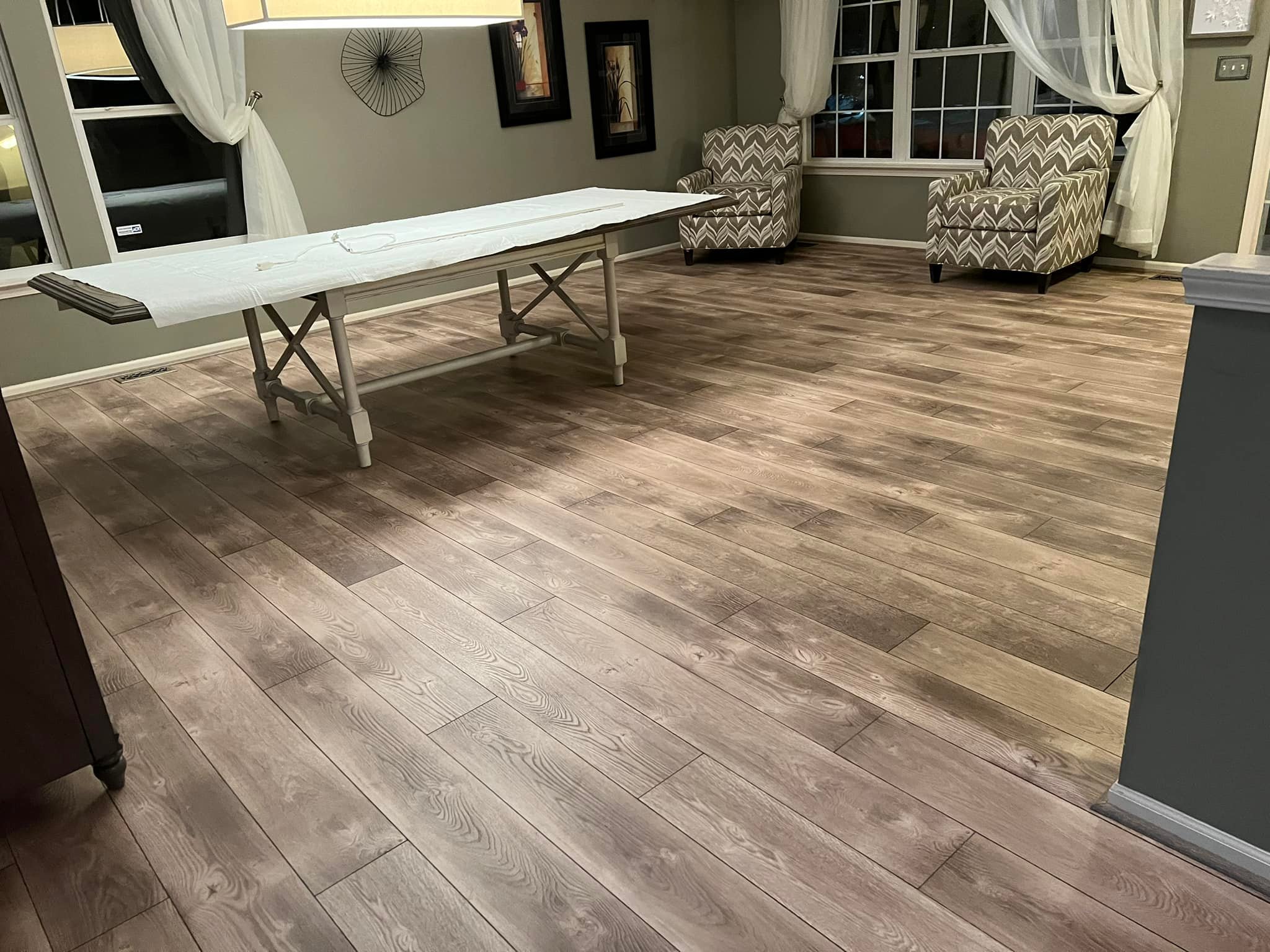 Flooring company Dib 896 Flooring in Dearborn Heights, MI