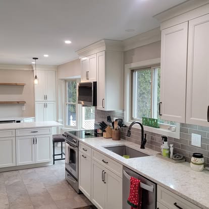 Construction & Remodeling Company company Brian Mitter Installations & Remodeling LLC in Livonia, MI