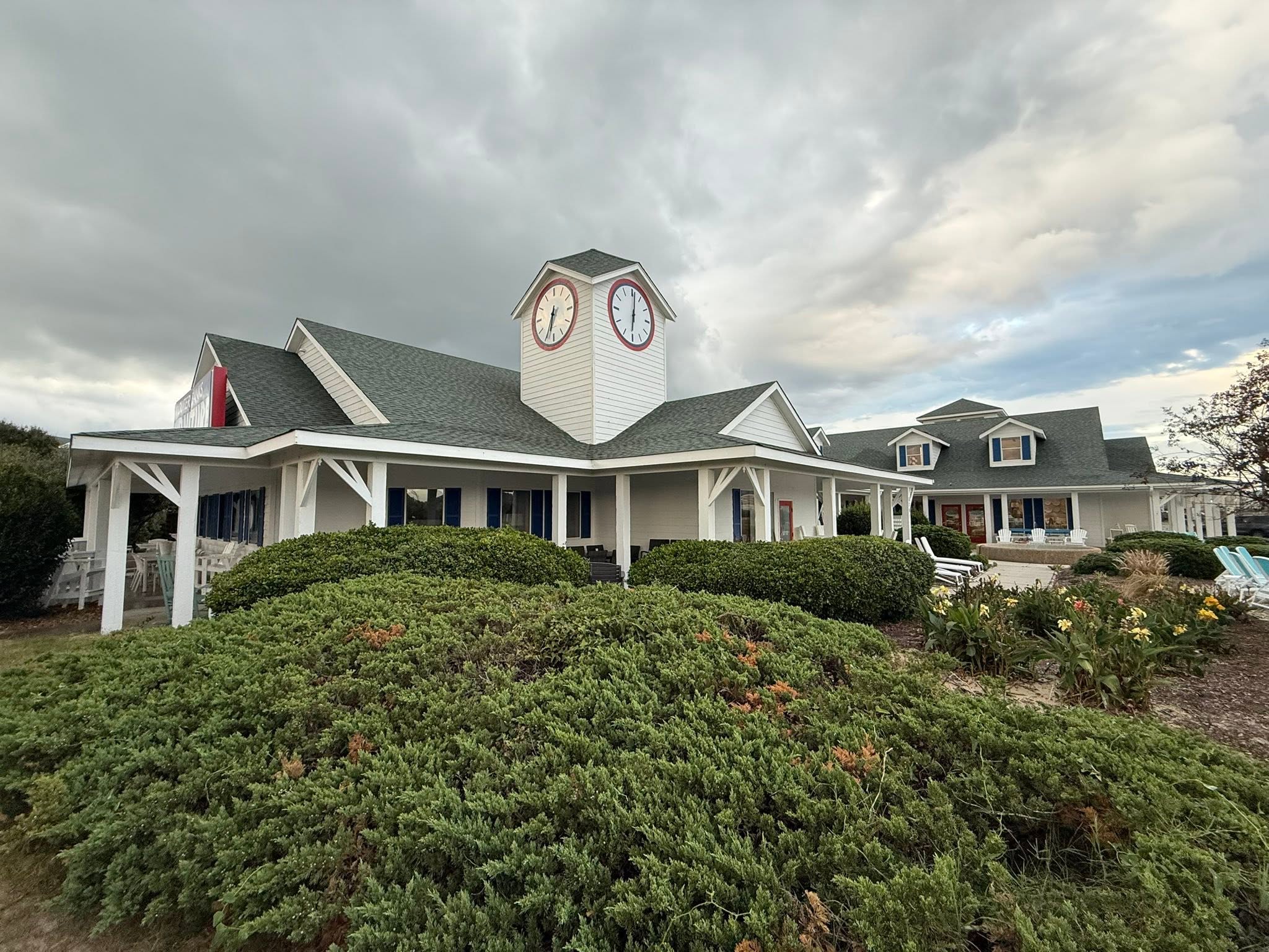 Outer Banks exterior cleaning