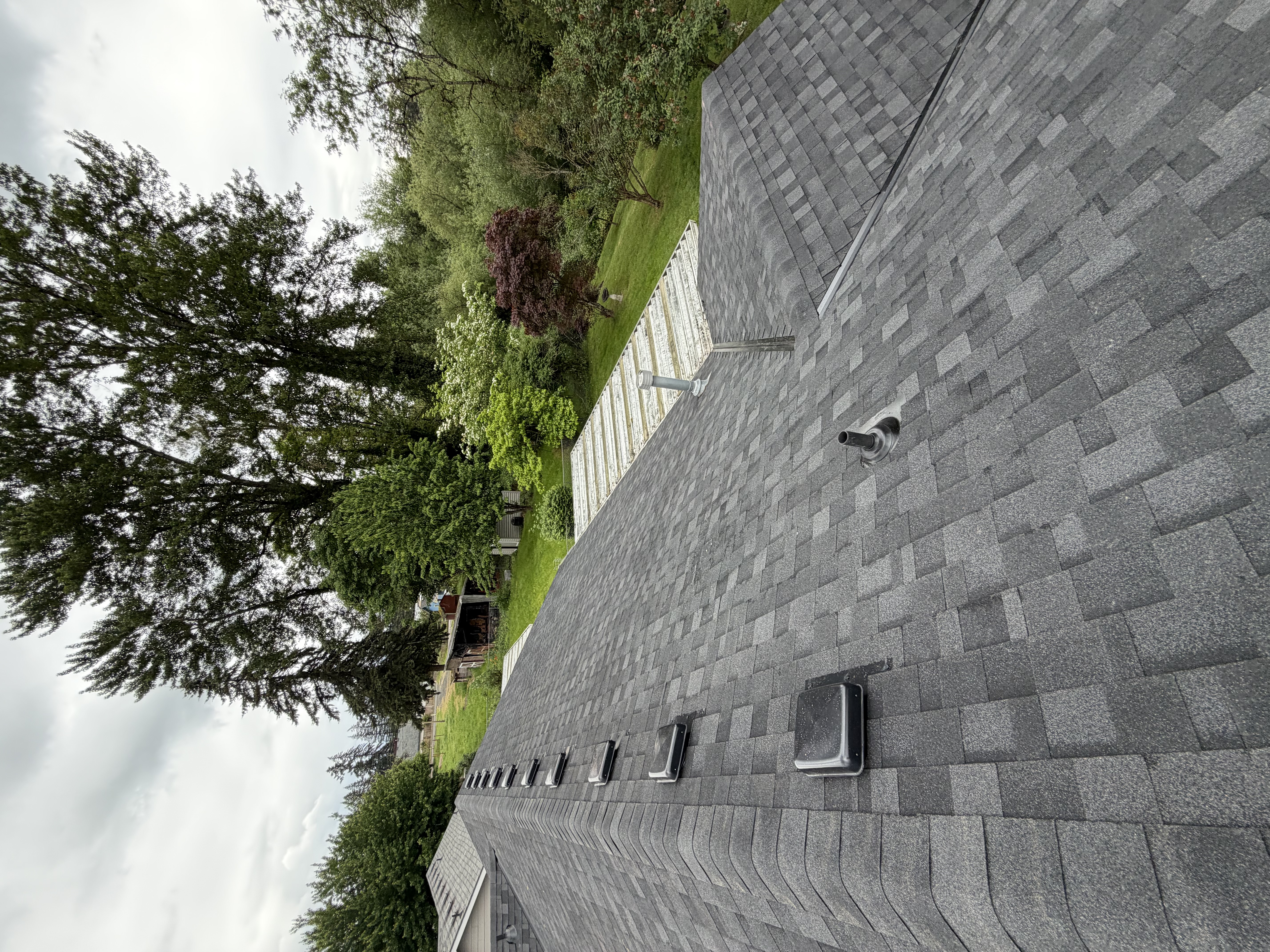  for Rosas Pro Roof, LLC in Vancouver, WA