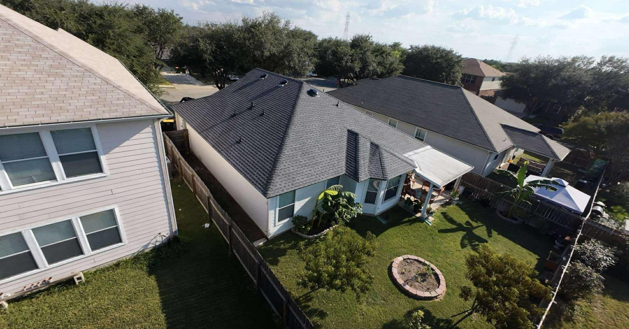 Roofing company Steel Country Home Restorations in Cibolo, TX
